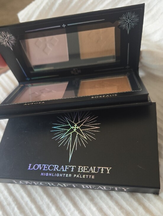 Lovecraft Beauty Other - Black Highlighter Palette